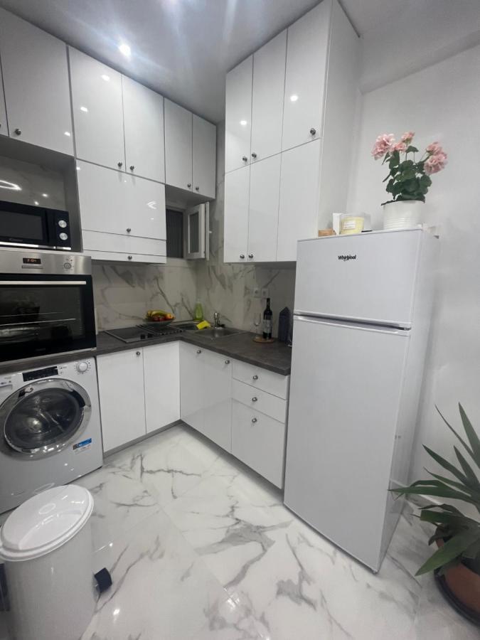 White Apartment アテネ エクステリア 写真