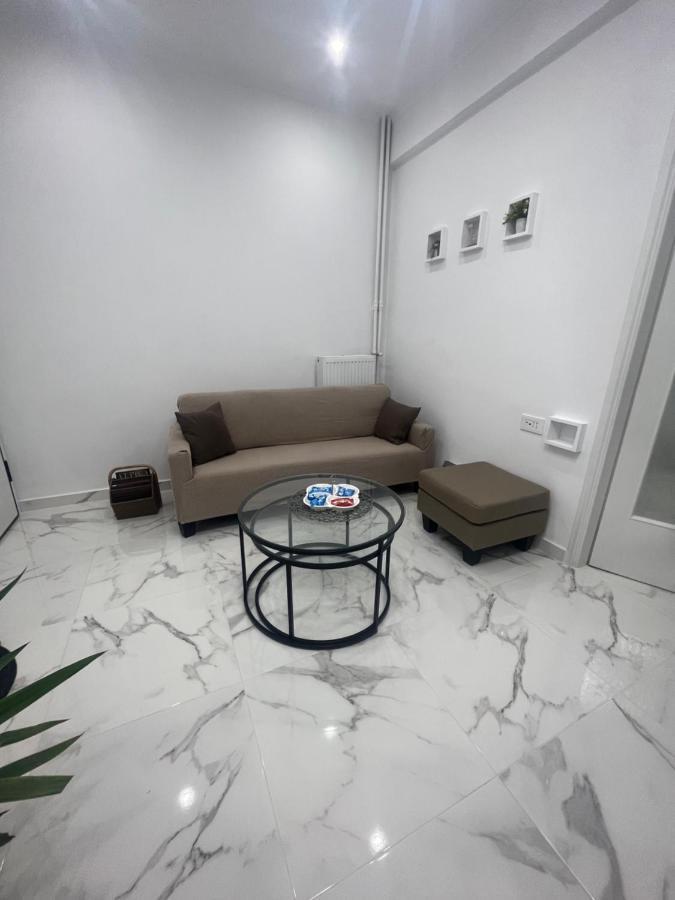 White Apartment アテネ エクステリア 写真
