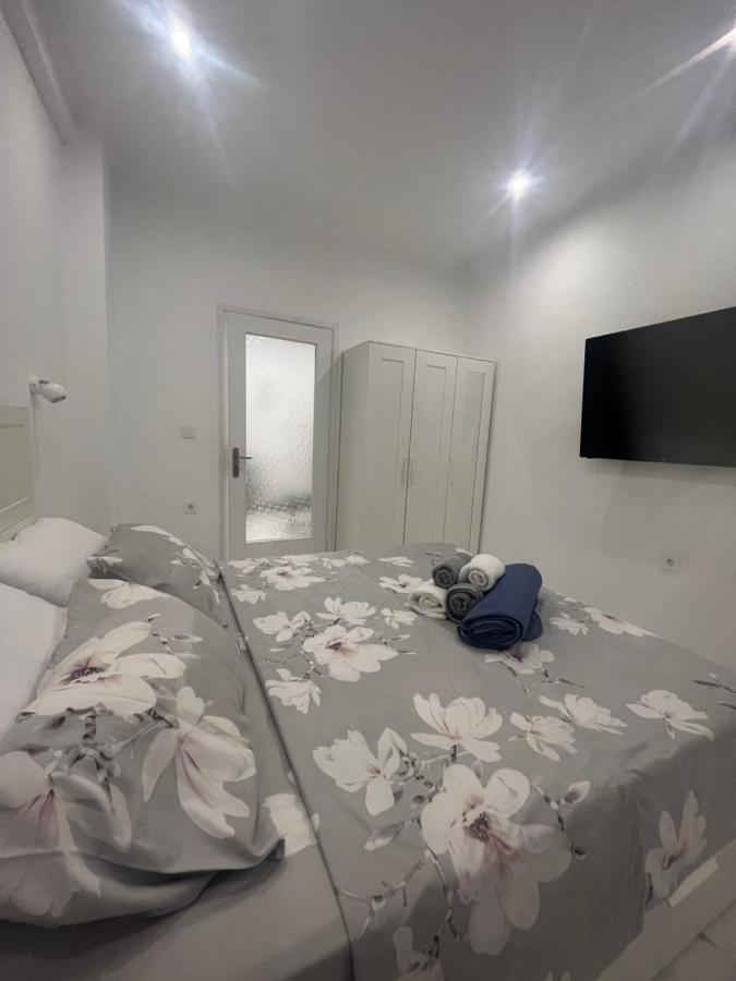 White Apartment アテネ エクステリア 写真