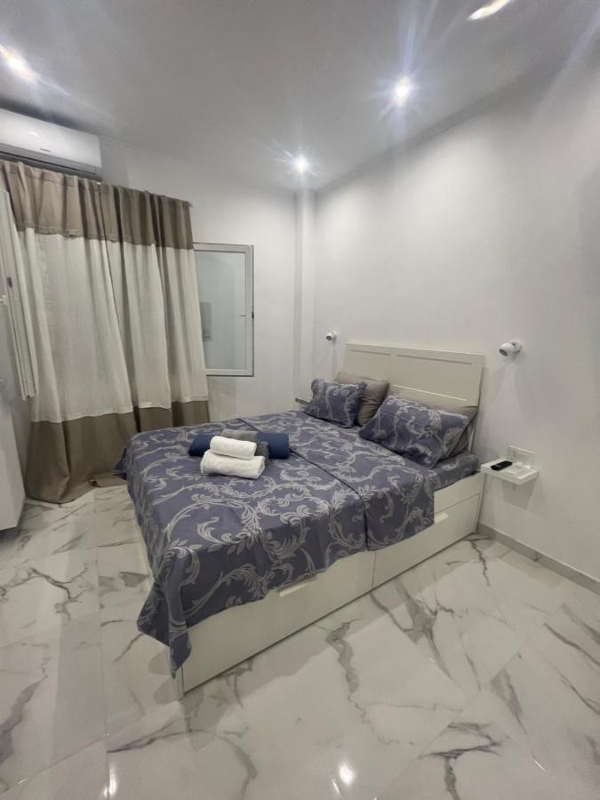 White Apartment アテネ エクステリア 写真
